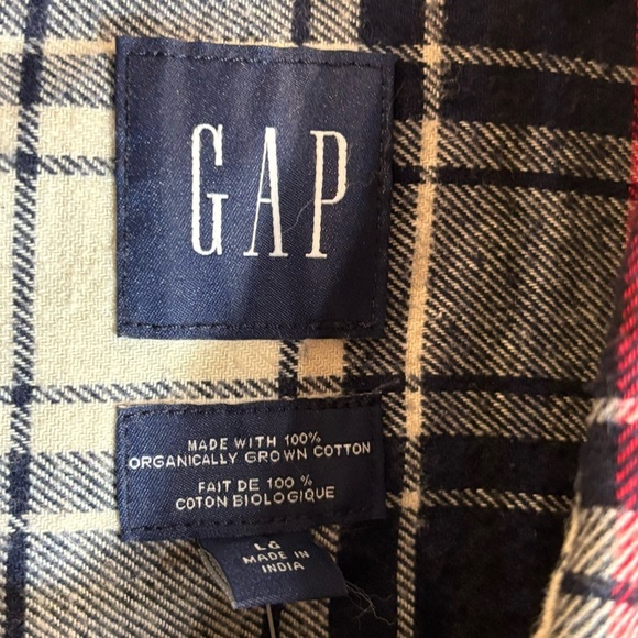 GAP Sz L Plaid 100% Organic Cotton Front Pocket Button Down Shirt  NEW WITH TAG - Picture 2 of 10